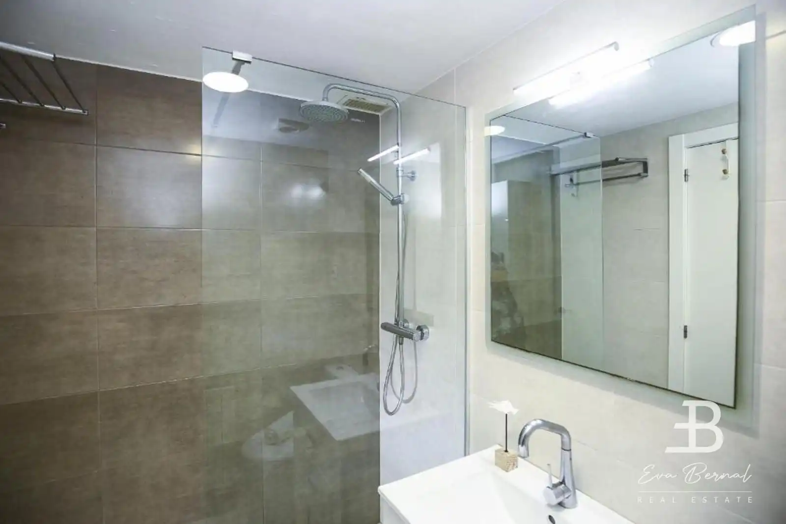 Bathroom of Flat for sale in Cambrils  with Air Conditioner, Heating and Private garden