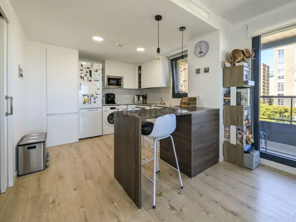 Cocina de Piso en venta en Valencia con Balcón