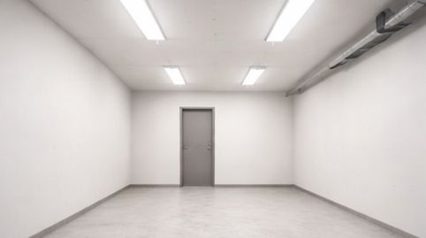 Photo 2 of Flat for sale in Calle Alfarería, Triana Casco Antiguo, Sevilla Capital