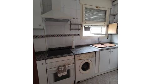 Photo 3 of Flat for sale in Calle Borges Blanques, Les Arenes - La Grípia Can Montllor, Terrassa