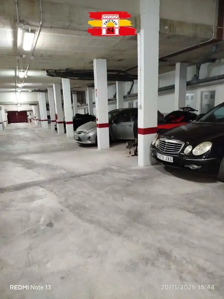 Parking de Planta baja en venta en Orihuela con Calefacción, Jardín privado y Trastero