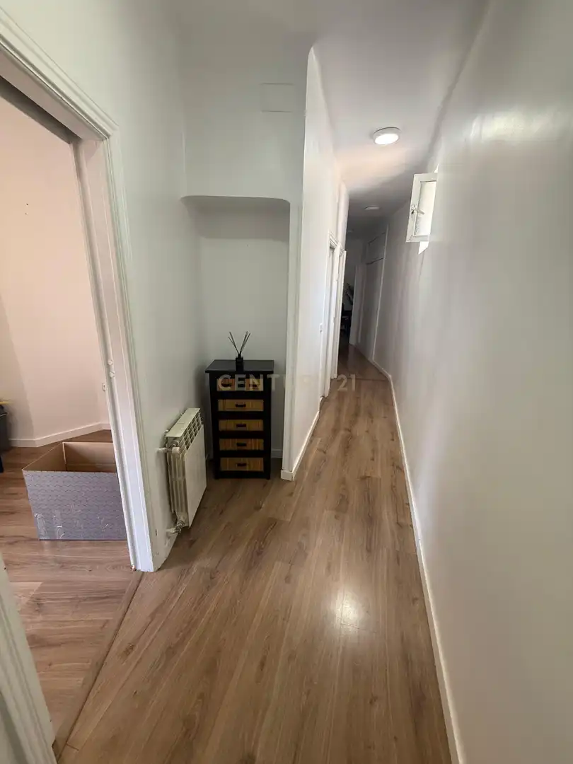 Apartments for rent in Calle de Andrés Tamayo, Madrid, Spain, -1, Guindalera