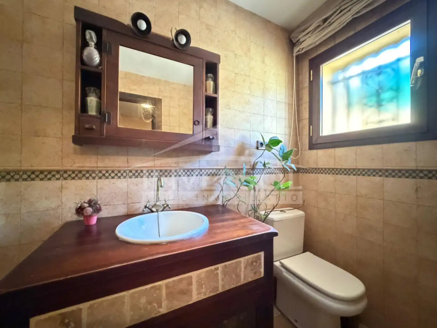 Baño de Casa o chalet en venta en Maracena con Aire acondicionado, Calefacción y Jardín privado
