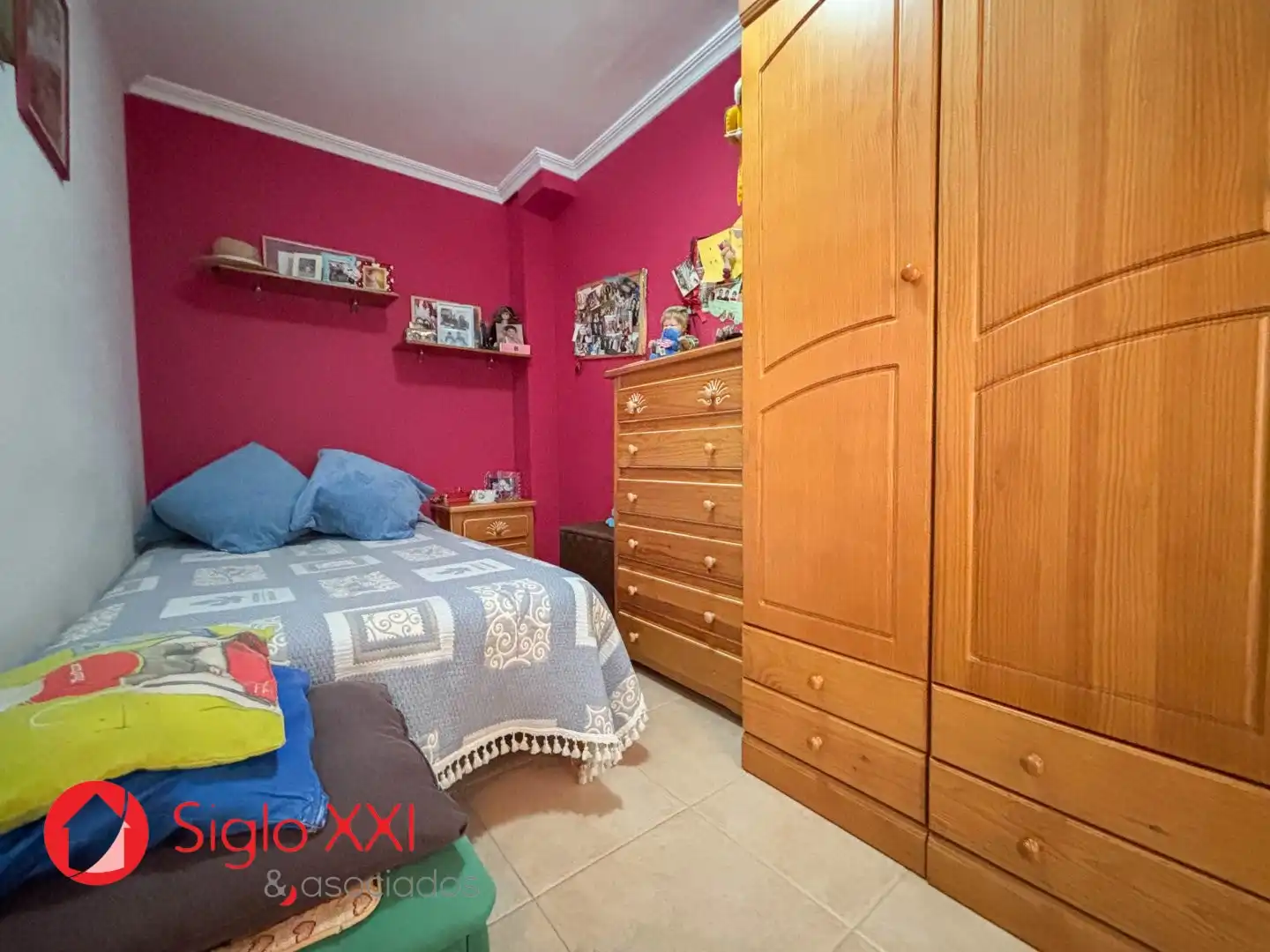 Dormitori de Casa adosada en venda en Vila-real amb Terrassa i Balcó