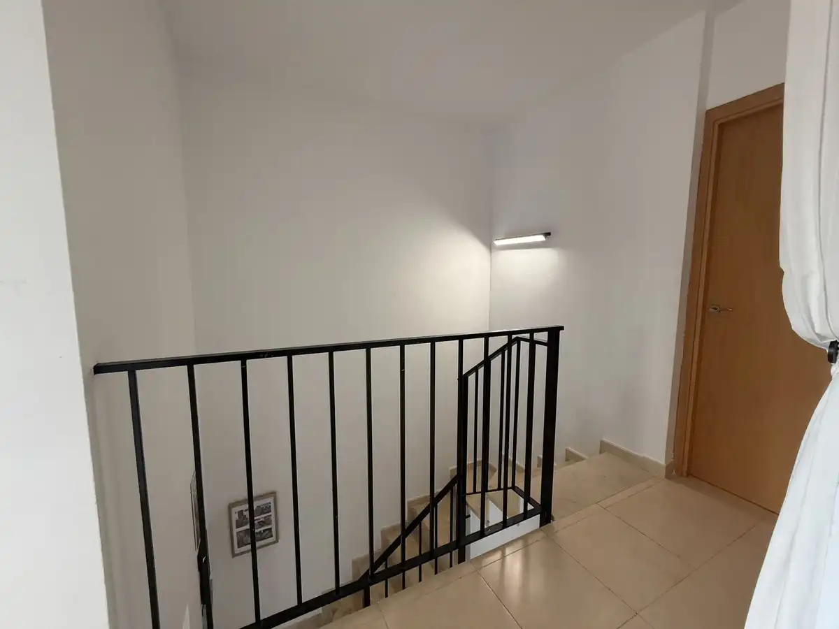 Haus oder Chalet zum Verkauf in Fuente de Piedra mit Klimaanlage, Privatgarten und Terrasse