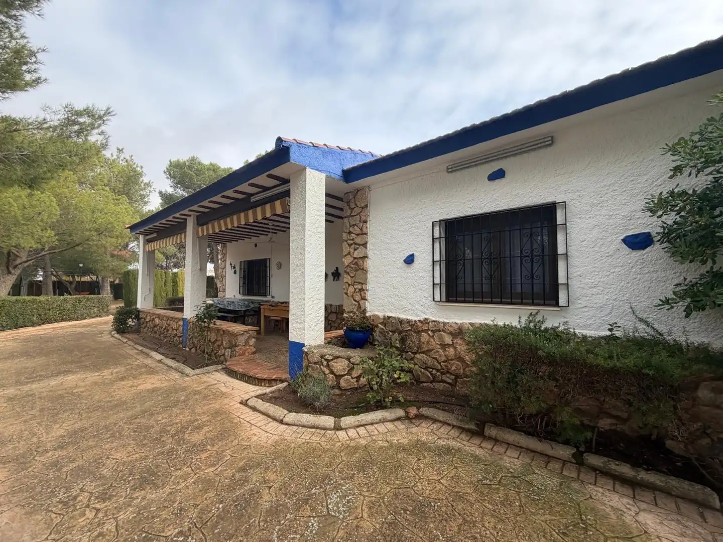 Vista exterior de Casa o chalet en venta en Quintanar de la Orden con Aire acondicionado, Calefacción y Jardín privado
