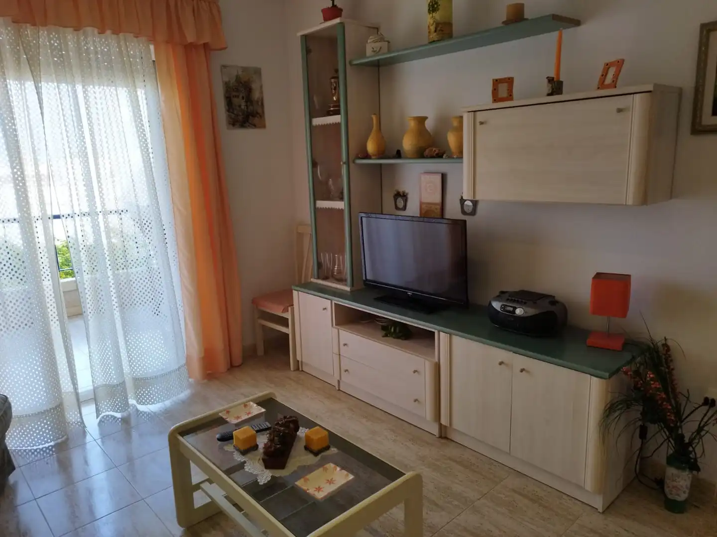 Sala de estar de Piso de alquiler en Elche / Elx con Terraza, Amueblado y Piscina comunitaria