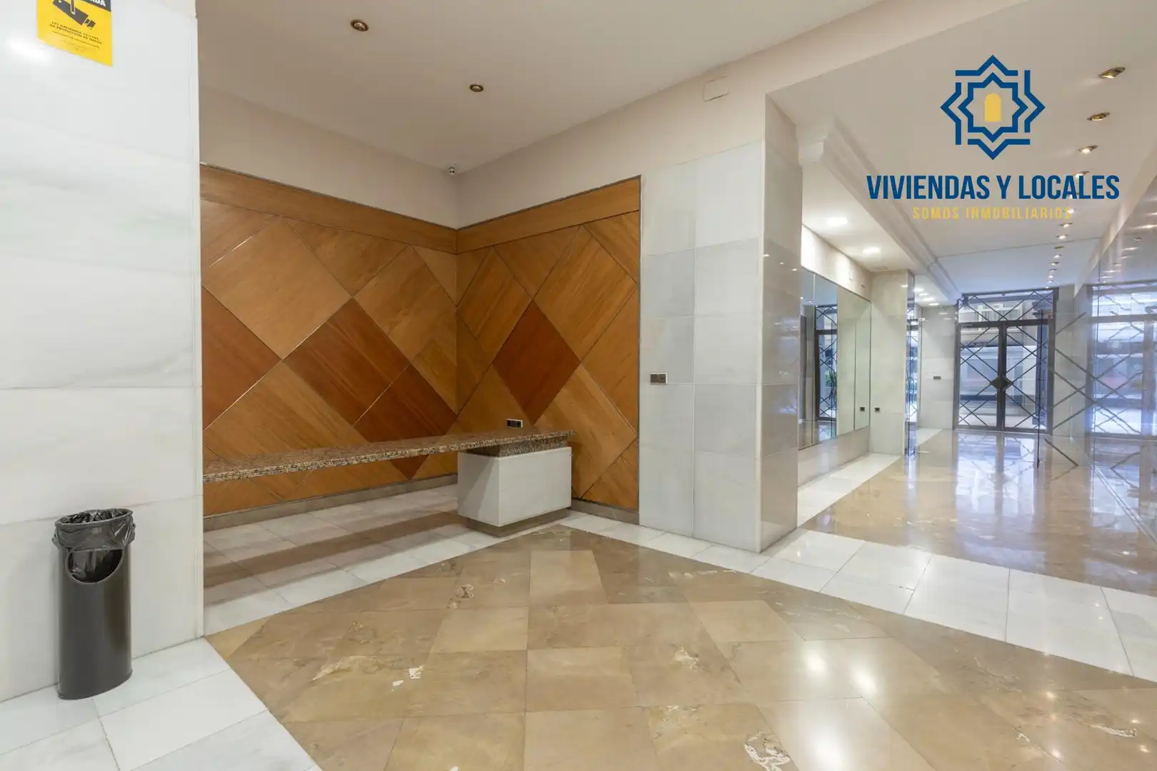 Local comercial en venda a Calle Ángel Ganivet, imagen 72