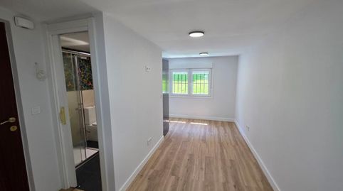 Foto 2 de Piso en venta en Grupo Zazpilanda Etxaldea, Zorrotza, Bilbao