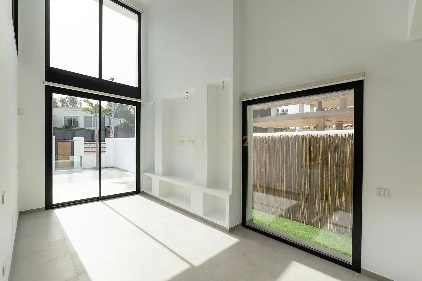 House for sale in Calle Albatros, Calle Morena y Calle Dolfi 2, imagen 20
