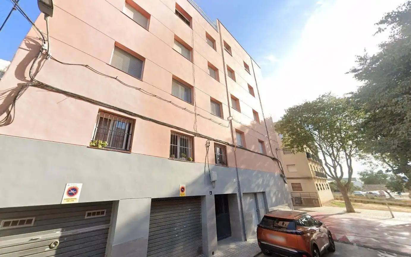 Vista exterior de Piso en venta en Sant Pere de Ribes