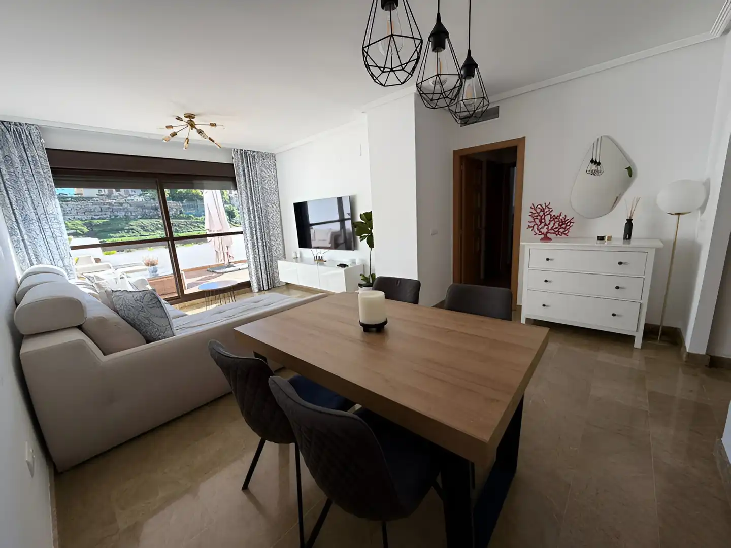 Apartment with pool for sale in Selwo, imagen 4