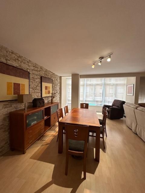 Menjador de Apartament de lloguer en Avilés amb Moblat