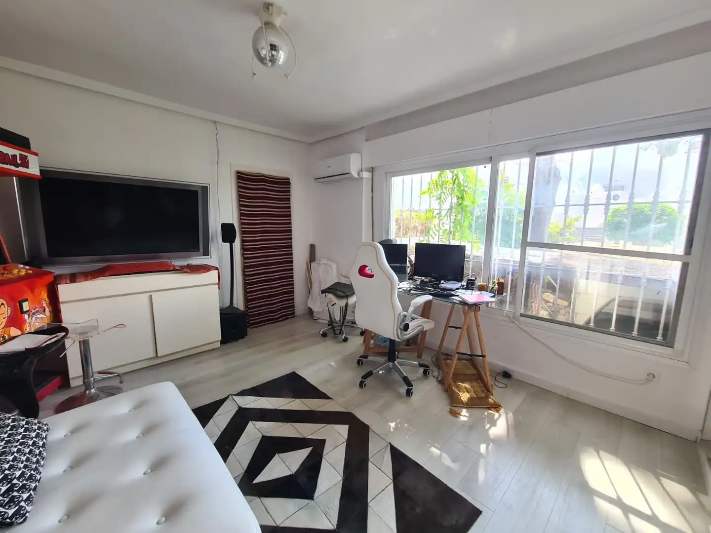 Habitación de Casa o chalet en venta en Marbella con Aire acondicionado, Jardín privado y Terraza