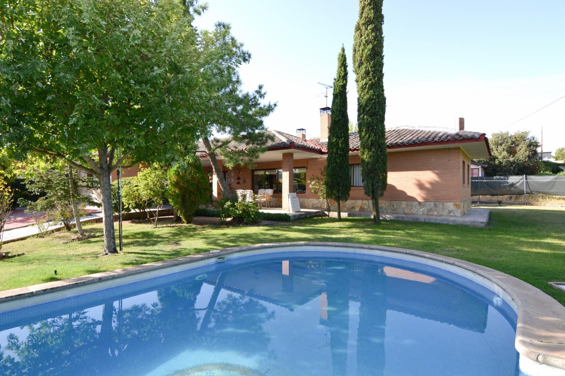 Garden of House or chalet for sale in Villanueva de la Cañada  with Private garden, Terrace and Storage room