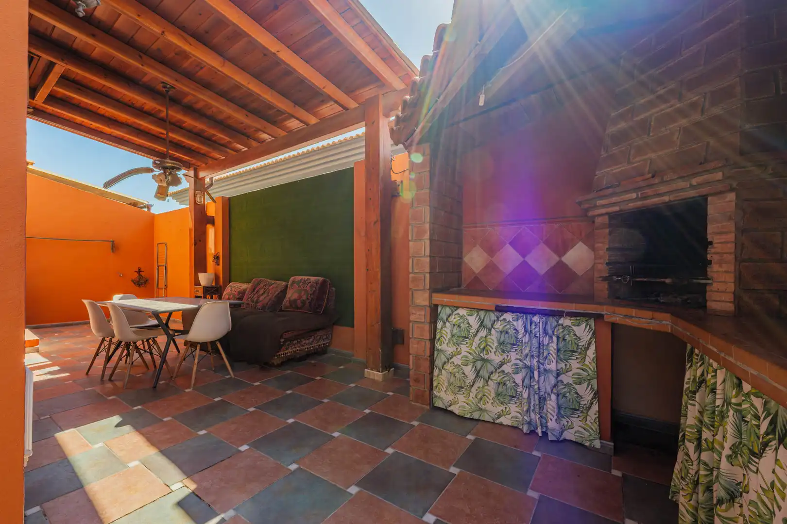Terrasse von Einfamilien-Reihenhaus zum Verkauf in Málaga mit Terrasse und Abstellraum