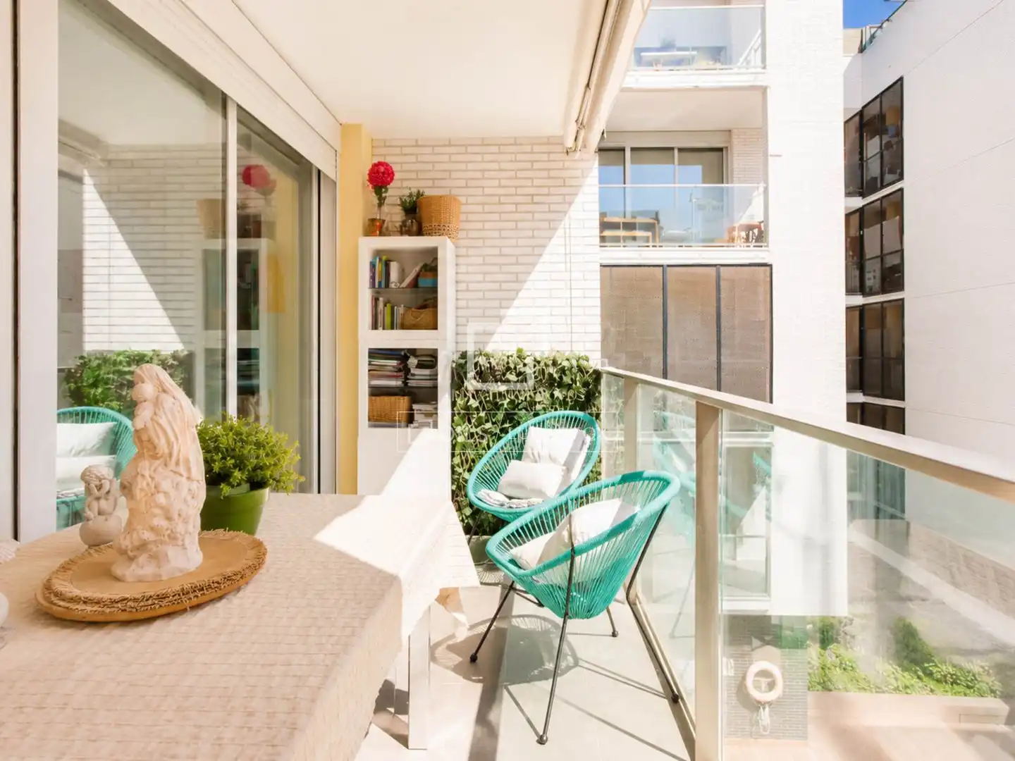 Terrasse von Wohnung zum Verkauf in Sant Cugat del Vallès mit Klimaanlage, Terrasse und Schwimmbad