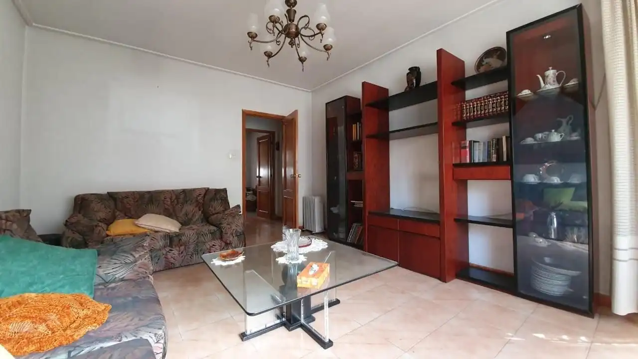 Living room of Flat for rent in Ourense Capital   with Heating, Furnished and Balcony