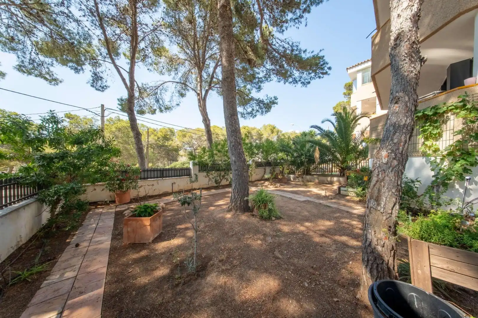 Garten von Erdgeschoss zum Verkauf in Calvià mit Klimaanlage, Heizung und Privatgarten