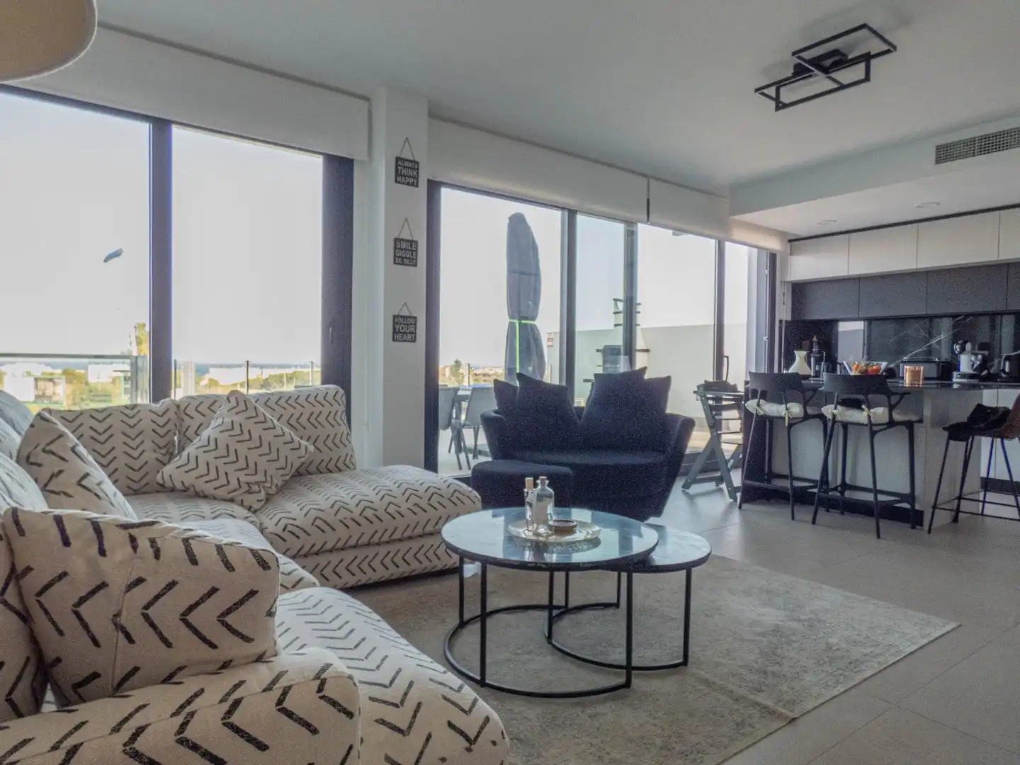 Sala d'estar de Apartament en venda en Guardamar del Segura amb Terrassa i Alarma