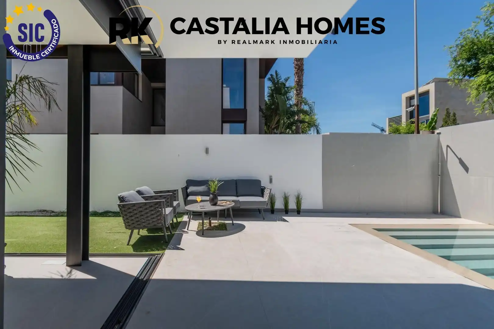 Terrassa de Casa o xalet en venda en Castellón de la Plana / Castelló de la Plana amb Aire condicionat, Calefacció i Jardí privat