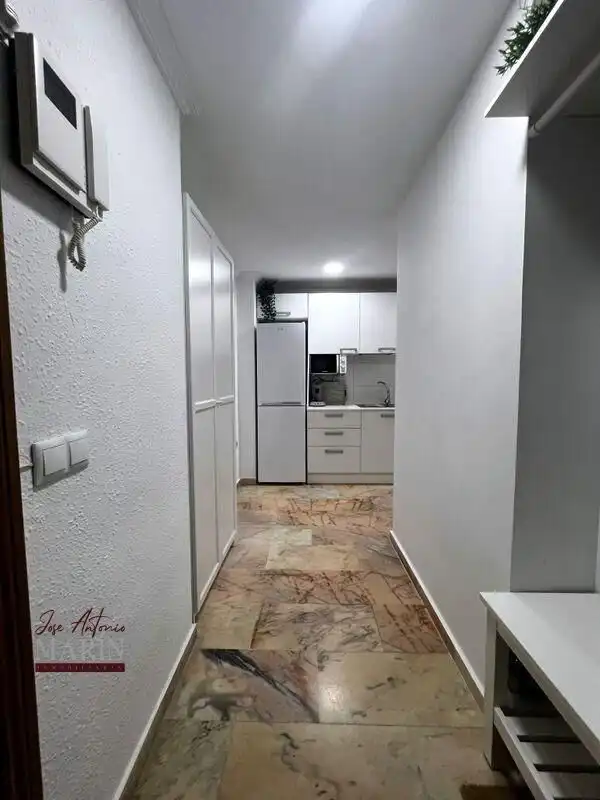Oficina amb ascensor en venda a Avenida Avenida Sinforiano Madroñero, imagen 3