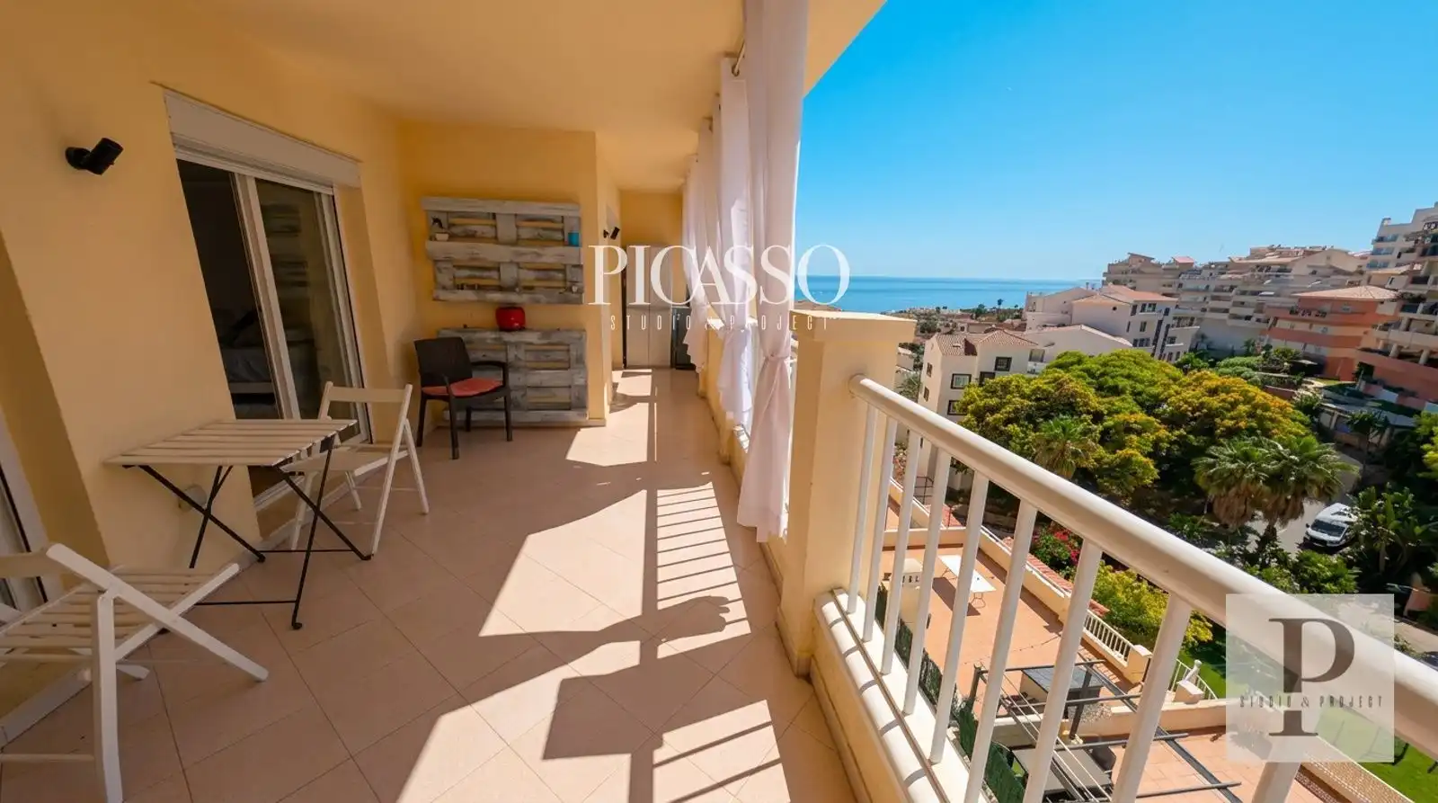 Flat with pool for sale in Torrequebrada, imagen 5