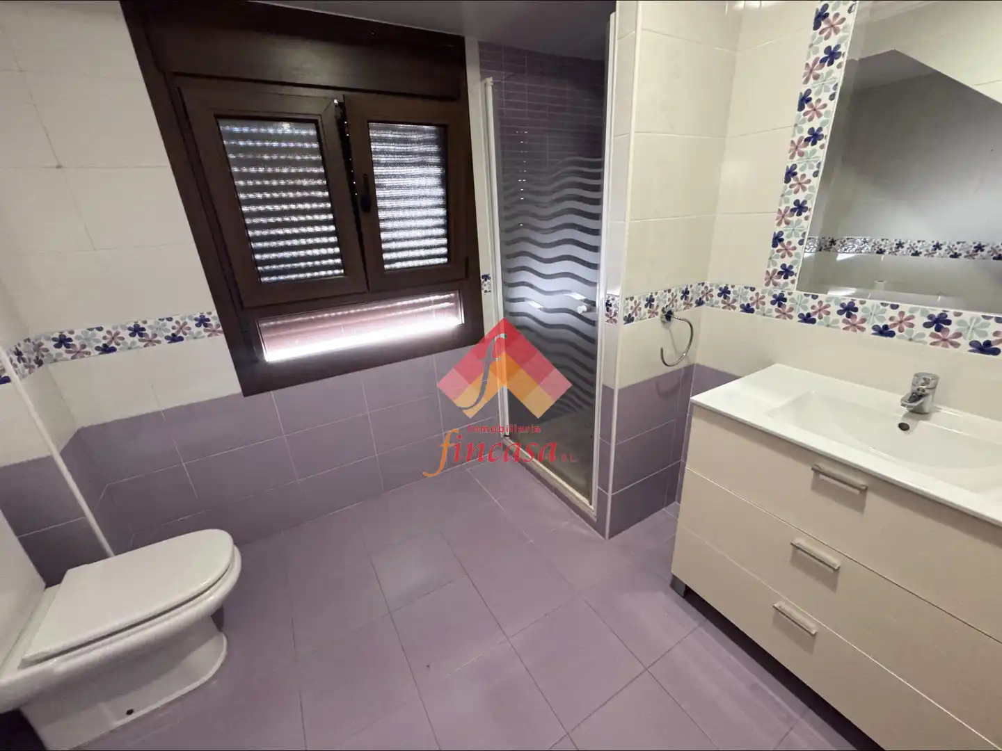 Baño de Casa o chalet de alquiler en Ronda con Parquet, Terraza y Amueblado