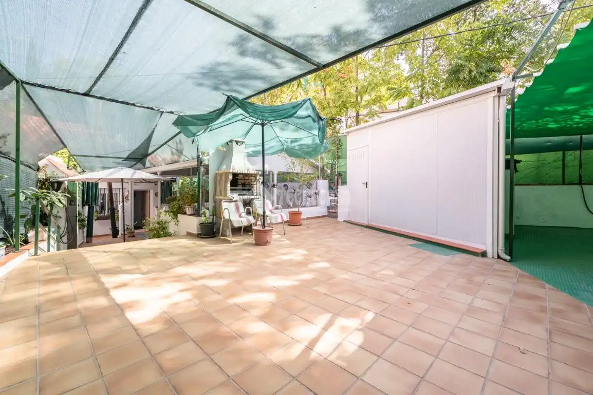 Semi-detached house for sale in Fuencarral - El Pardo, imagen 2