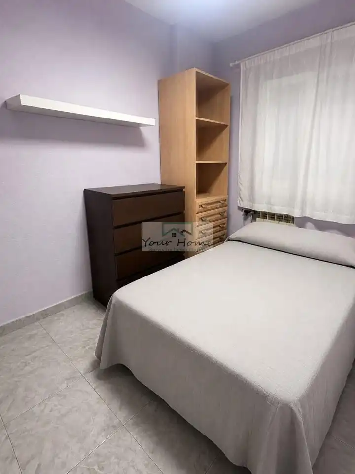 Bedroom of Flat for sale in Alcobendas  with Air Conditioner, Heating and Terrace