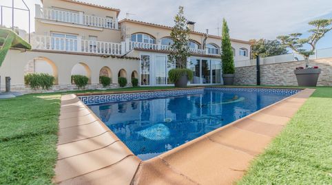 Chalet con piscina privada y 5 habitaciones
