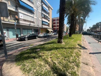 Exterior view of Flat for sale in Parla  with Air Conditioner, Heating and Storage room