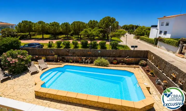 Piscina de Casa o xalet en venda en Roses amb Aire condicionat, Calefacció i Piscina
