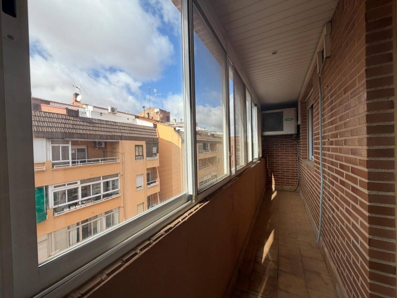 Vista exterior de Pis en venda en  Albacete Capital amb Calefacció, Traster i Balcó