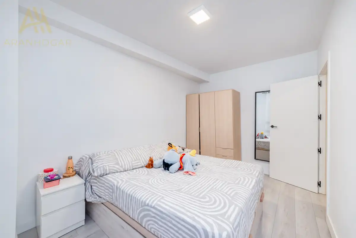 Piso con ascensor en venta en Calle de San Nicolás, imagen 13