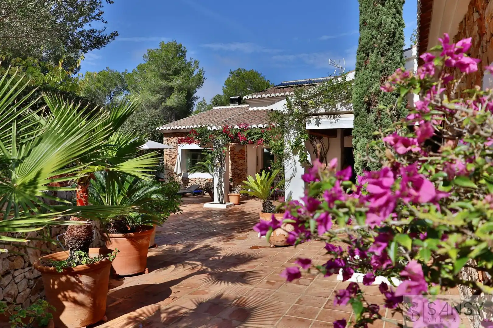 Garden of Houses for sale in Jávea / Xàbia  with Air Conditioner, Heating and Terrace