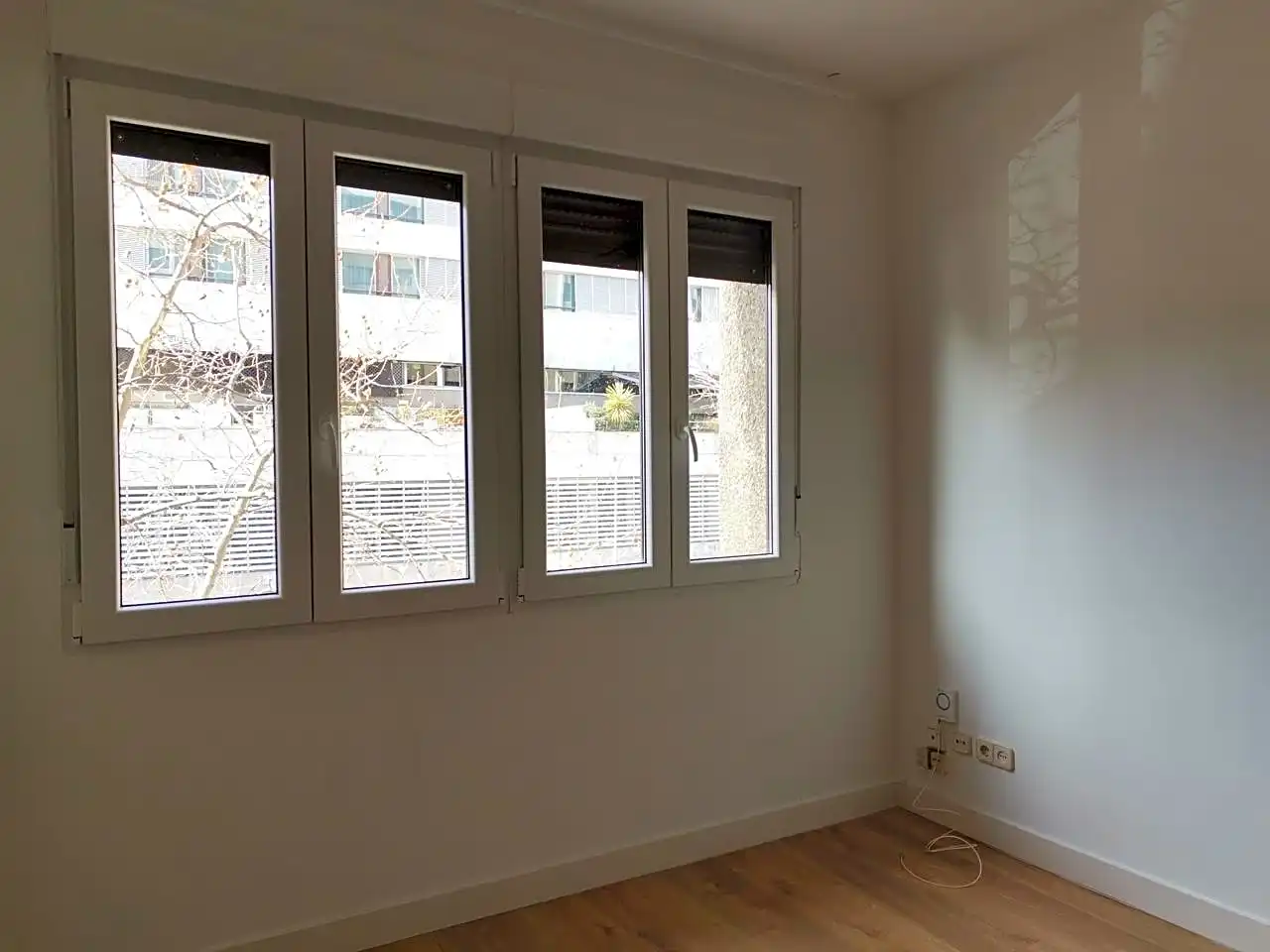 Schlafzimmer von Wohnung zur Miete in Madrid mit Klimaanlage, Heizung und Gemeinschaftspool