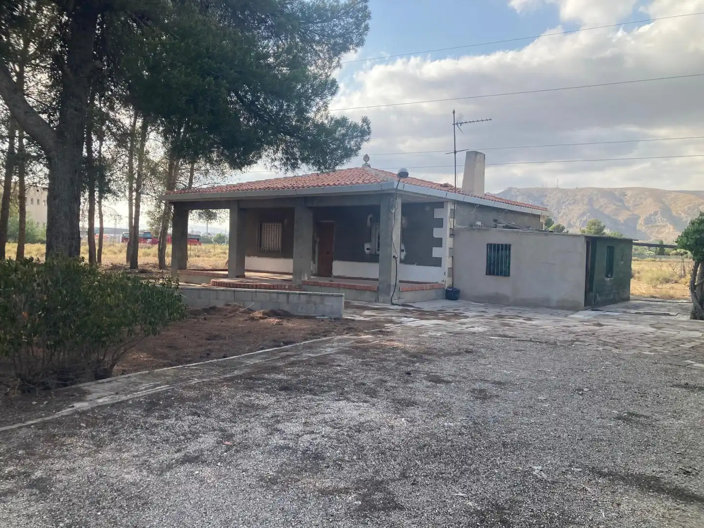 Vista exterior de Casa o chalet en venta en Villena con Jardín privado