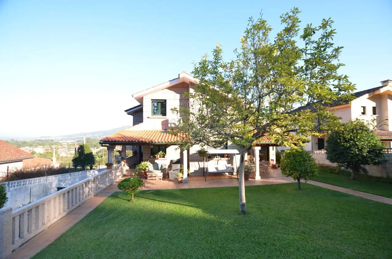 Terraza de Casa o chalet en venta en Tui, Pontevedra