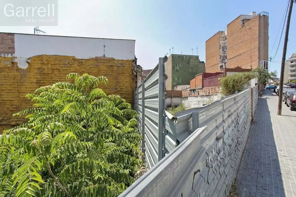 Vista exterior de Residencial en venta en Badalona