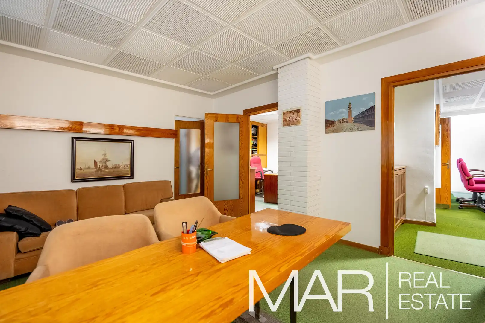 Office for sale in Madrid  with Storage room