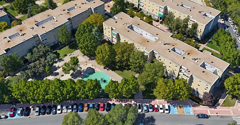 Vista exterior de Piso en venta en Mejorada del Campo con Calefacción, Terraza y Trastero