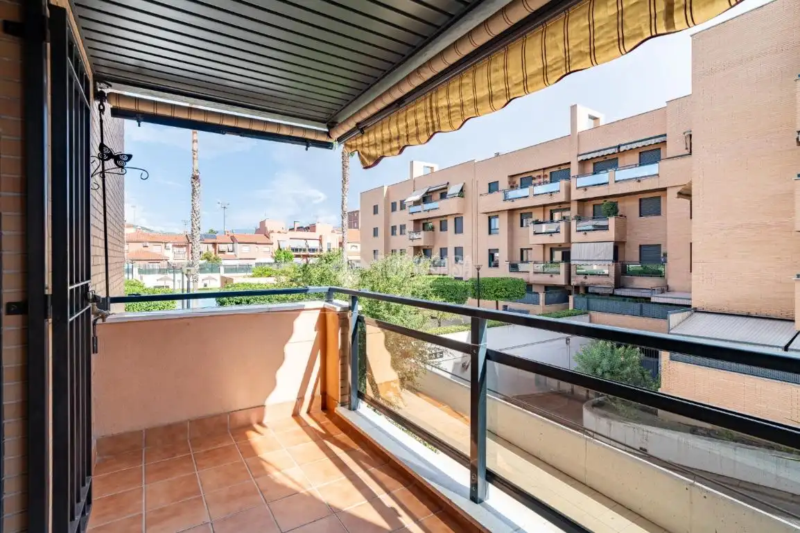 Terraza de Piso en venta en Granada