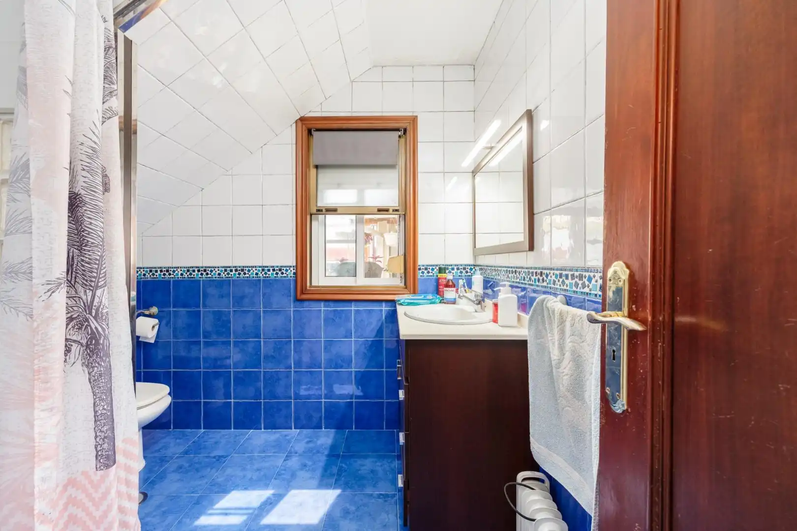 Bathroom of Houses for sale in Vigo   with Heating, Private garden and Terrace