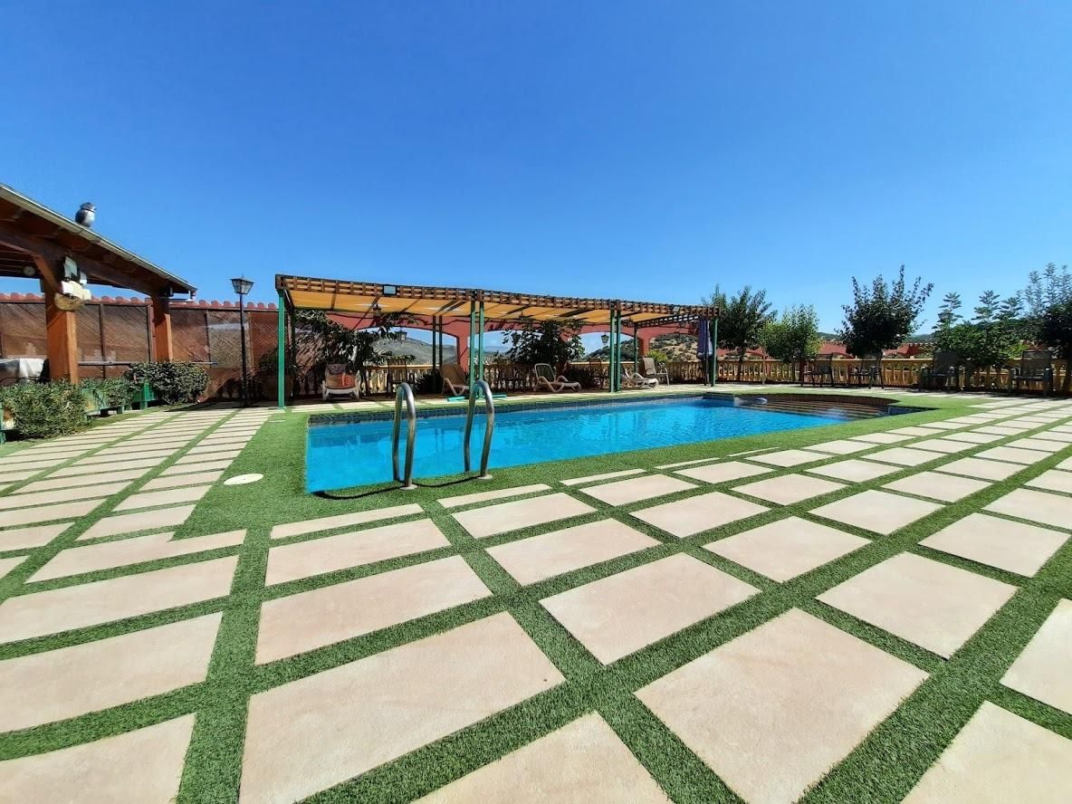 Piscina de Edifici en venda en Moclín