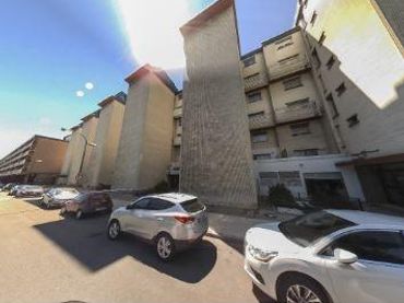 Pis amb ascensor en venda a La Almozara