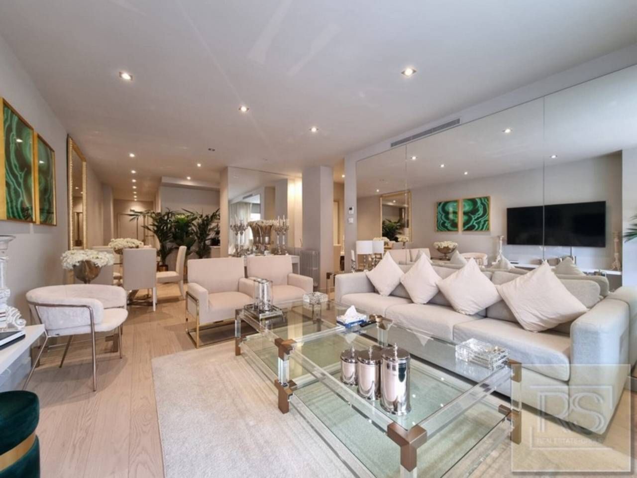 Sala de estar de Piso de alquiler en  Barcelona Capital con Aire acondicionado, Calefacción y Parquet