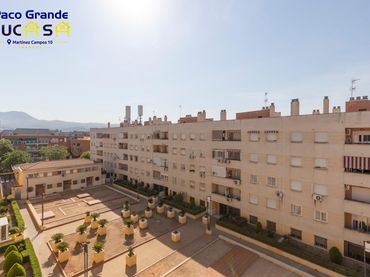 Piso con balcón en venta en Calle Calle Andújar 2