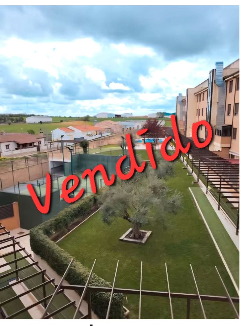Garden of Flat for sale in Mondéjar  with Heating, Parquet flooring and Oven
