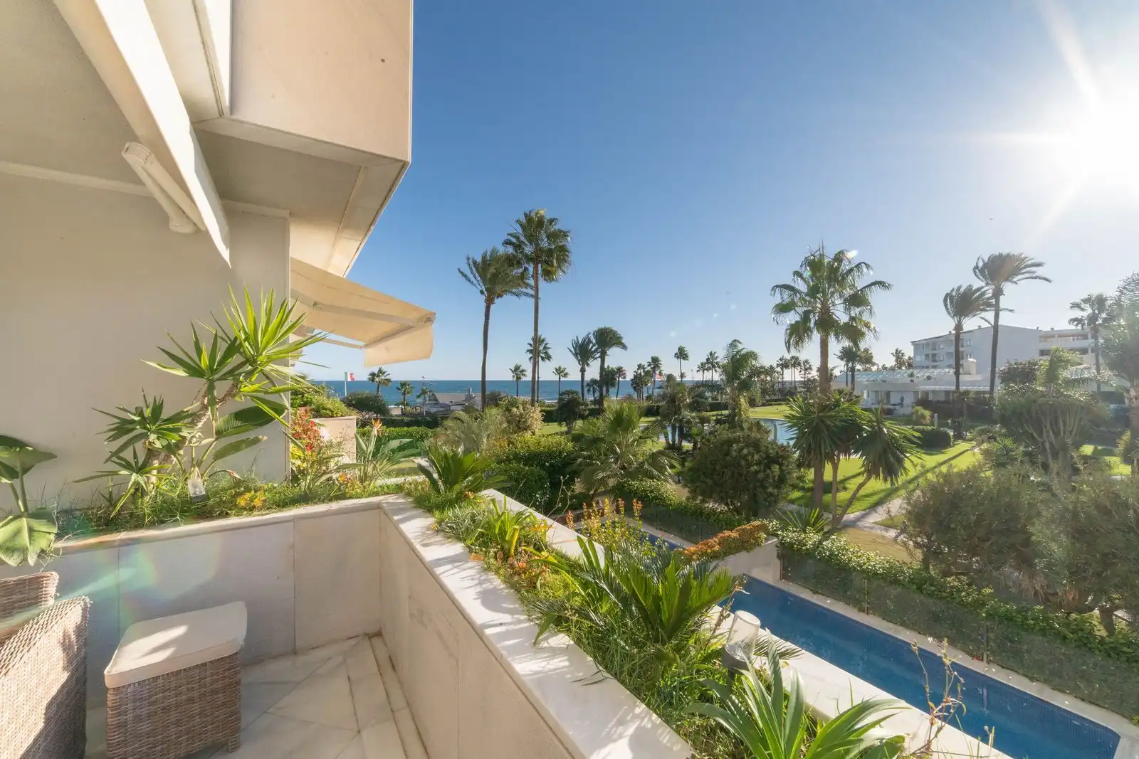 Jardín de Piso en venta en Marbella con Aire acondicionado, Terraza y Trastero